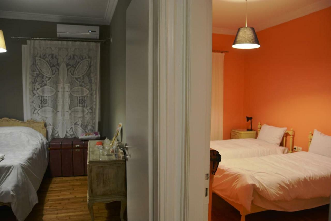 Vintage, Spacious Apartment In The Heart Of Athens! Bagian luar foto